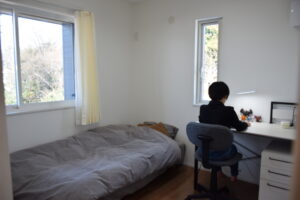 福井新築コラムvol 119 マイホームを建てる 子供部屋偏 子供部屋は何歳から必要か Ecosuma 福井の家賃並みで実現するスマートハウス